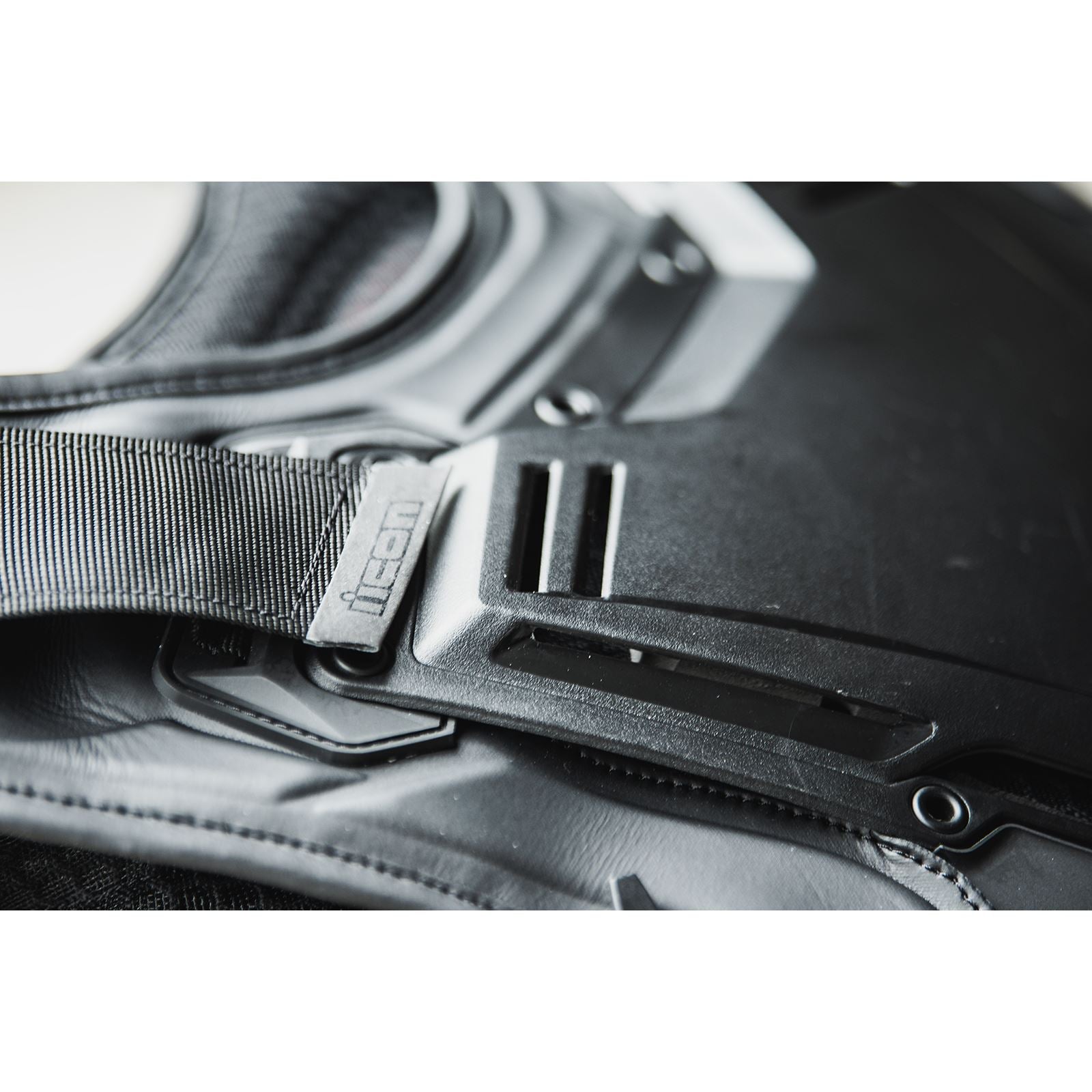 Icon Field Armor 3™ Vest - Stealth -  S/M 2701-0932_1031817