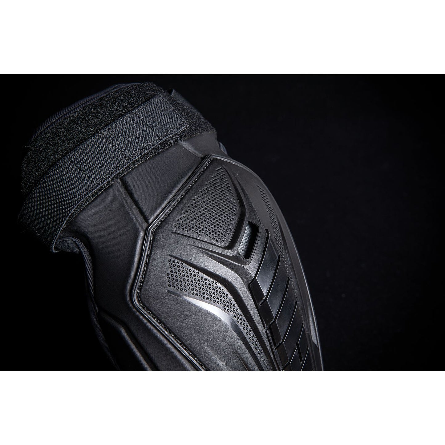 Icon Field Armor 3™ Elbows - Black - S/M 2706-0207_1031935