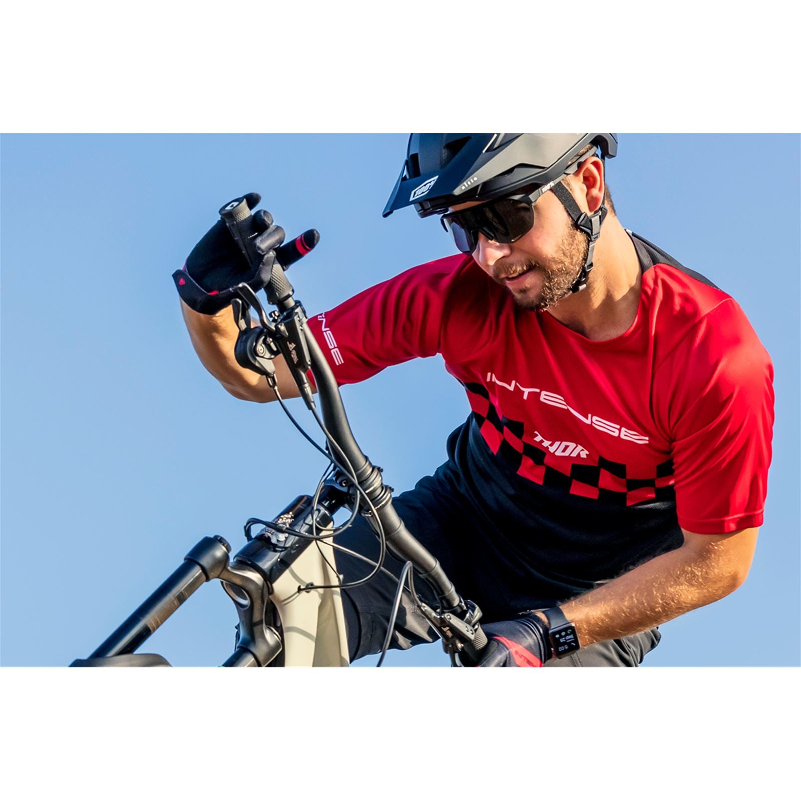 Thor Intense Chex Jersey - Red/Black - Large 5120-0141_1057412