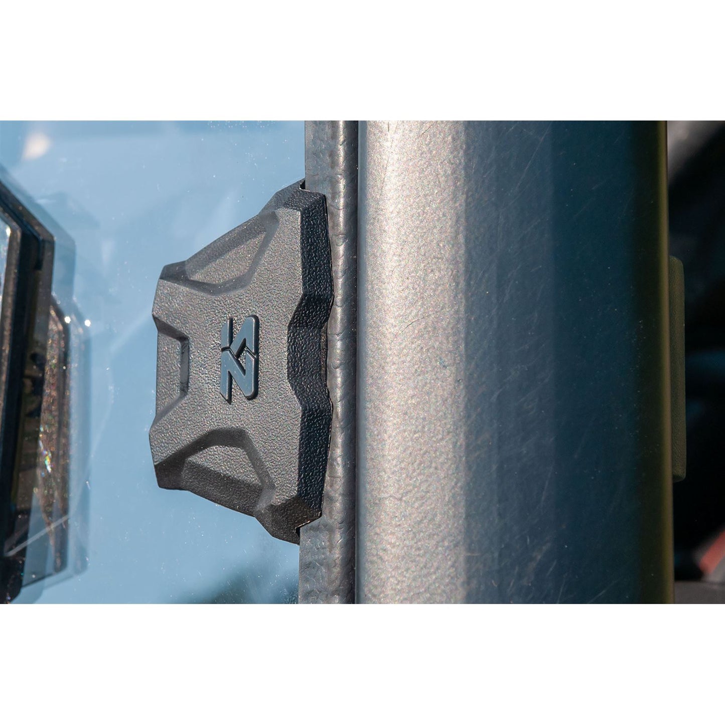 Seizmik Windshield Kit -  Vented for Polaris General 50-50229KIT_885091