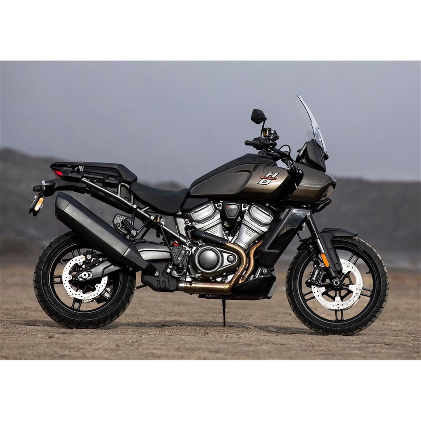 Michelin - Powersports Tire - Scorcher Adventure - Rear - 170/60R17 - 72V 06587_1035179