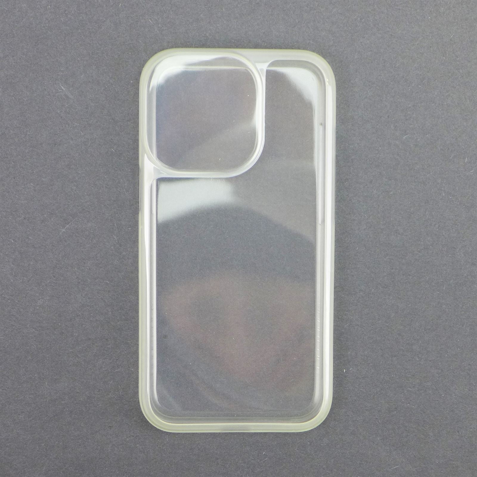 Poncho Weather Cover for iPhone 13 Pro_1498539