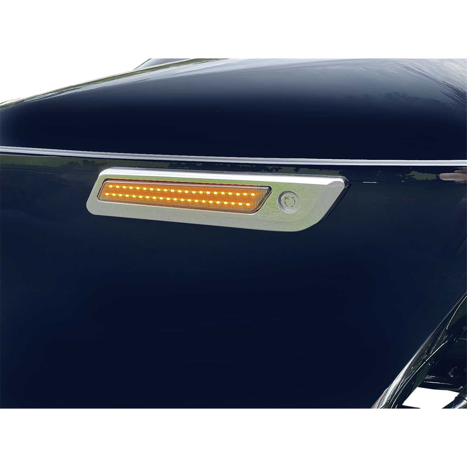 Custom Dynamics Latch Light - Saddlebag - Dual Color - Smoke - Chrome CD-SBL-DC-SC_1092973
