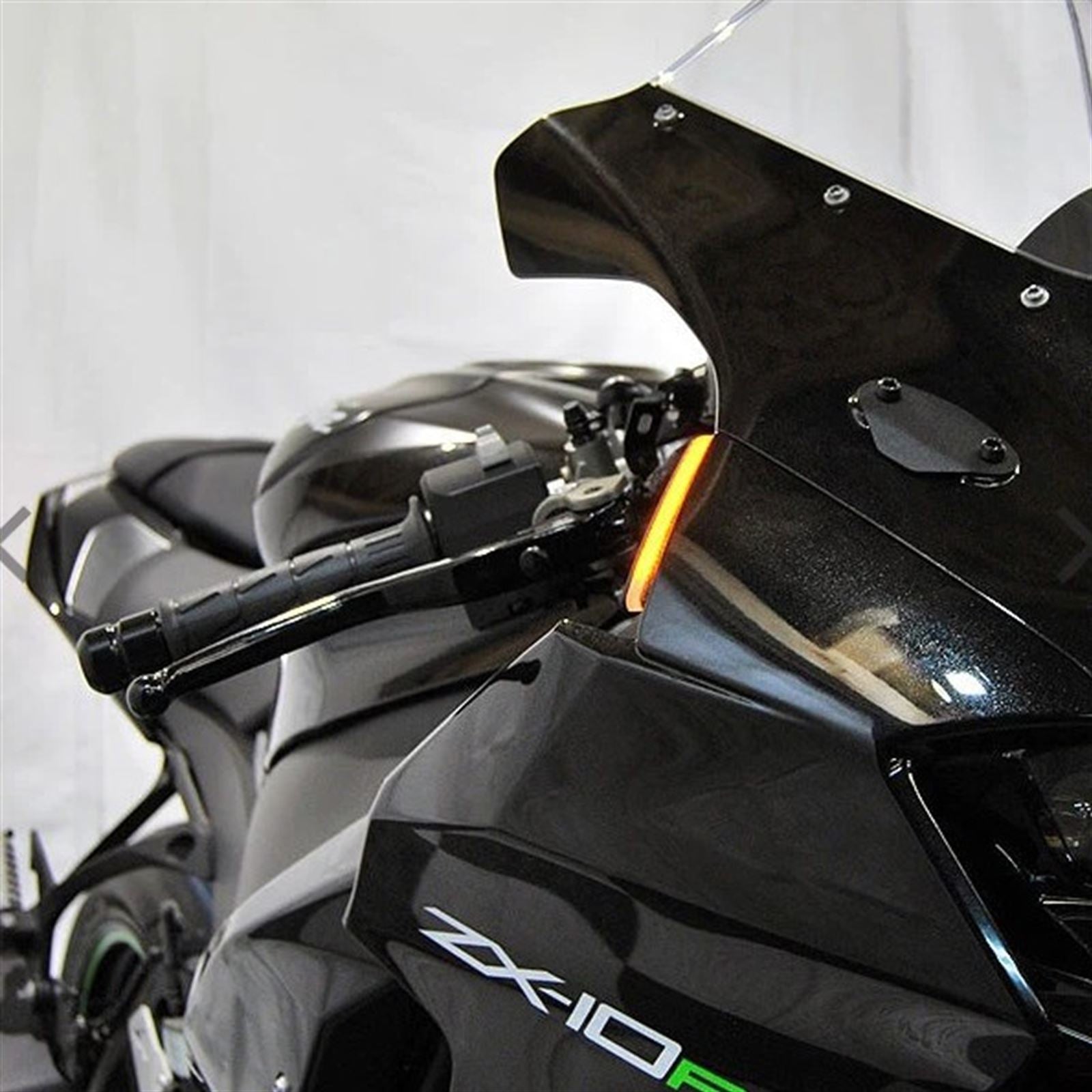 New Rage Cycle LED Replacement Front Turn Signals for Kawasaki [MPN: ZX10-FS-20]_1138644