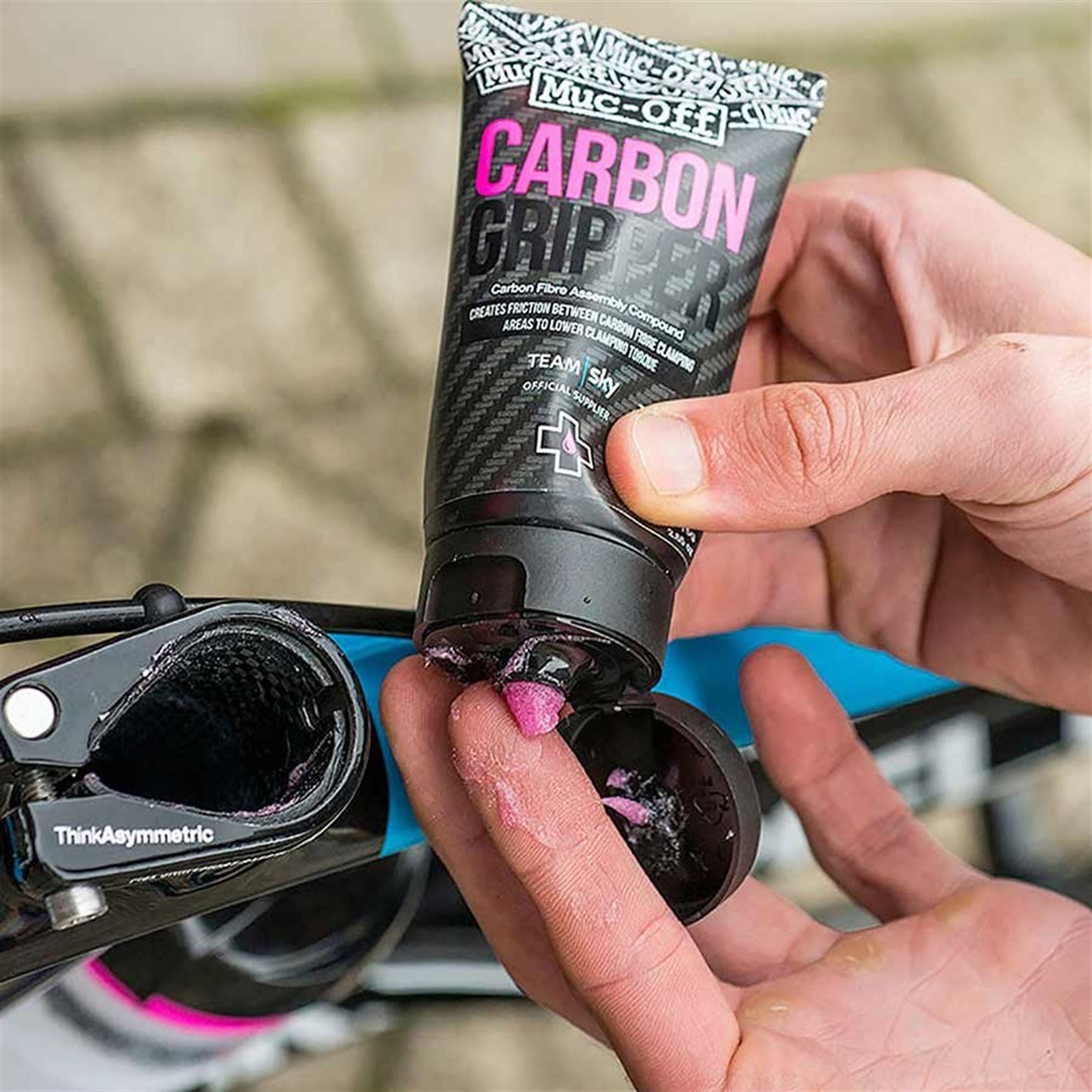 Muc-Off Carbon Gripper - 75g [MPN: 349]_1108034
