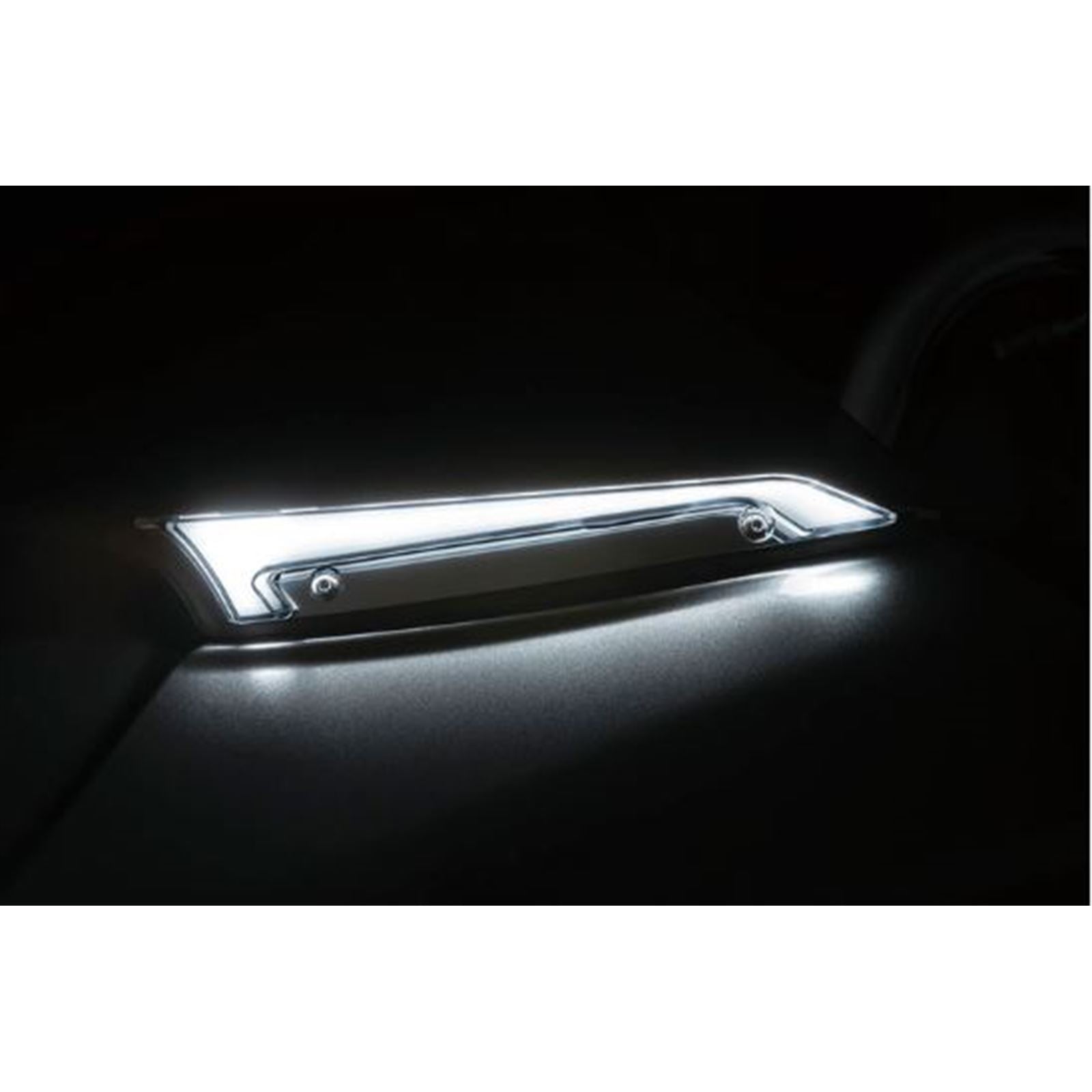 Kuryakyn Tracer Windshield Trim Lights Chrome 2945_890053