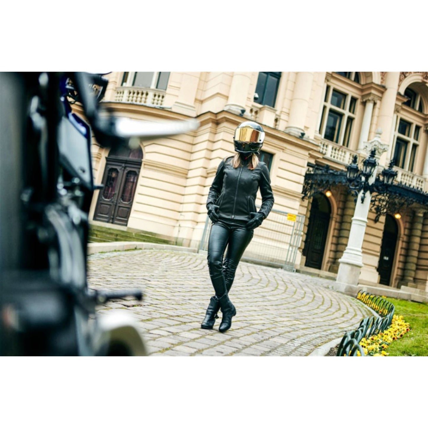 Icon Women's Tuscadero2™ Jacket - Black - Large - Open Box [MPN: 2822-1429]_1870814