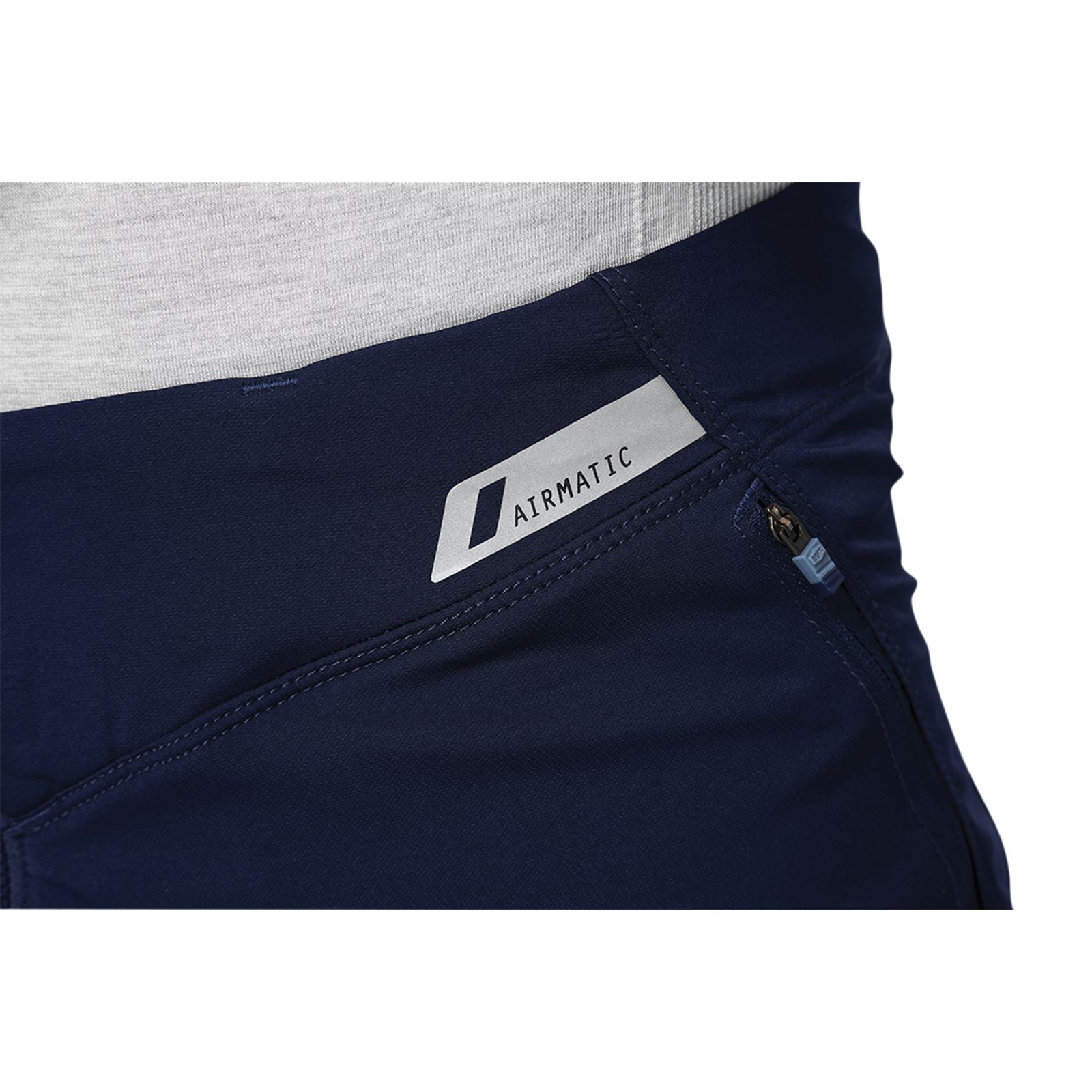 100% Airmatic Shorts - Navy - US 36 40021-00025_878129