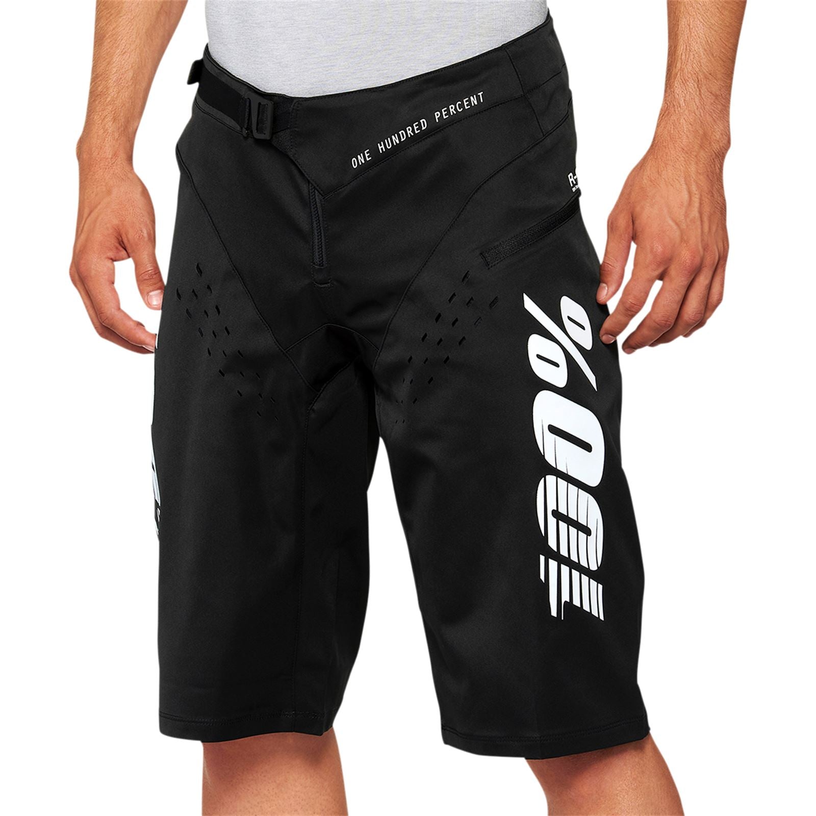 100% R-Core Shorts - Black - US 30 OPEN BOX [MPN: 40007-00001]_2713835