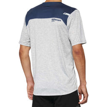 100% Airmatic Jersey Short-Sleeve - Gray/Midnight - Medium OPEN BOX [MPN: 40014-00016]_2567986