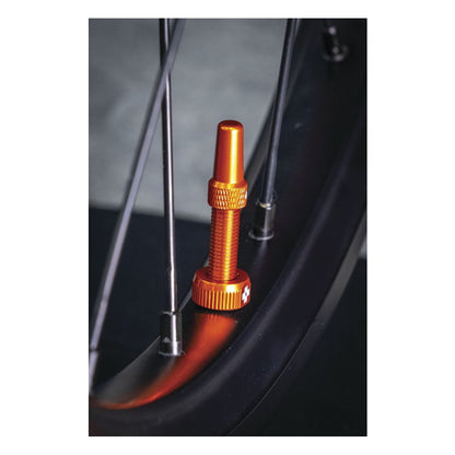 Muc-Off Tubeless Valve - Orange - 44mm [MPN: 20421]_882954