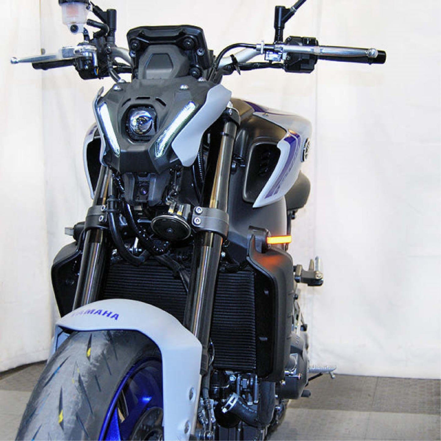 New Rage Cycle LED Replacement Turn Signals [MPN: MT09-FB-21]_1462123