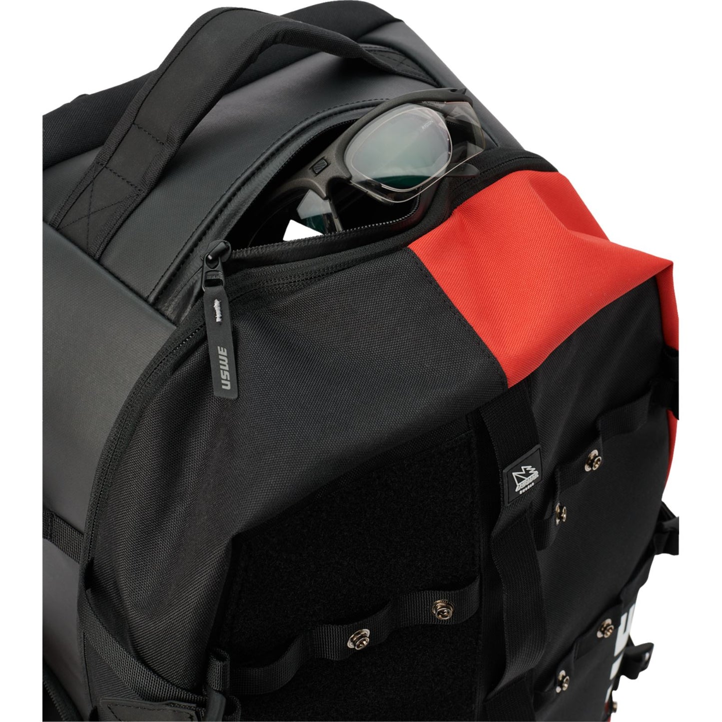 UsWe Buddy 40 Gear Backpack - Black/Red [MPN: V-2404935]_1441829