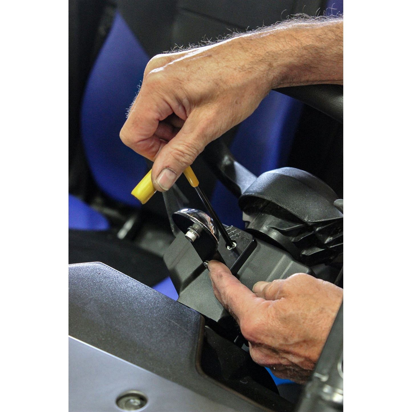 Klock Werks Roll Cage Phone Mount - Talon [MPN: KWD-05-0566]_1130214