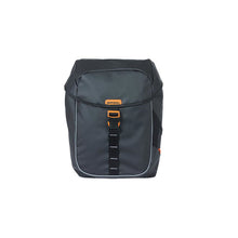 Basil Miles Pannier - 34/Liter - Black/Orange [MPN: 18086]_1110543