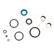 RockShox Super Deluxe Coil (2018+) 200 Hour/1 Year Service Kit 00.4315.032.639_1111249