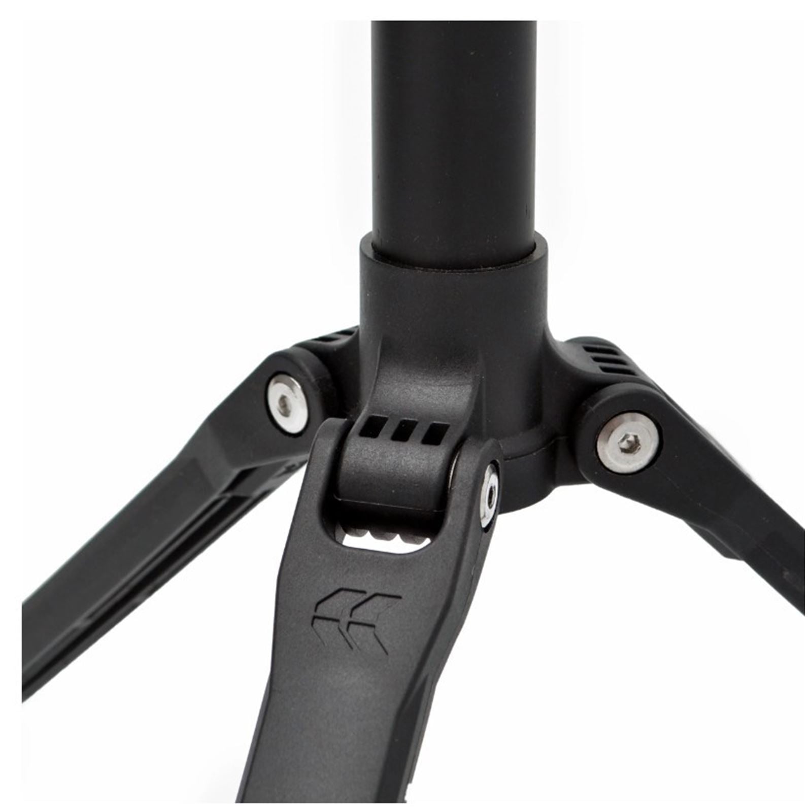 STKR Fli-Telescoping Area Light - 6.5' 14206_1334923