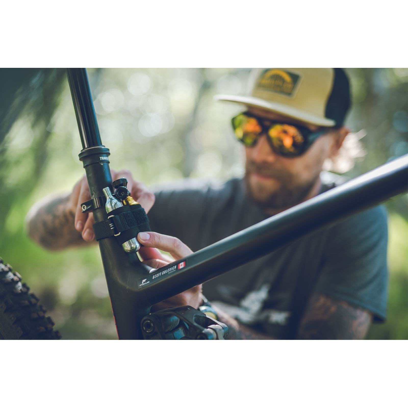 Lezyne Tubeless CO2 Blaster Head [MPN: 1PKTBC2V204]_1139059