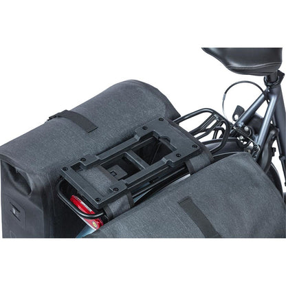 Basil MIK Double Decker Adapter Plate - Black [MPN: 70195]_1325863