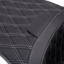 Drag Specialties Freedom Seat - Vinyl - Double Diamond Silver Stitch - FLH '09-'23 [MPN: 0801-1482]_1176170