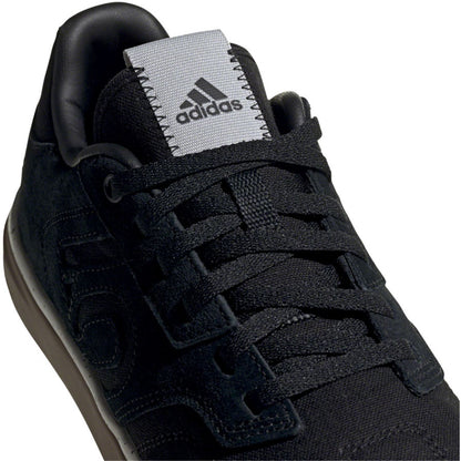 Five Ten Women's Sleuth Flat Shoes - Black/Gum M2 - 6.5 [MPN: EG4618-6-]_1260448