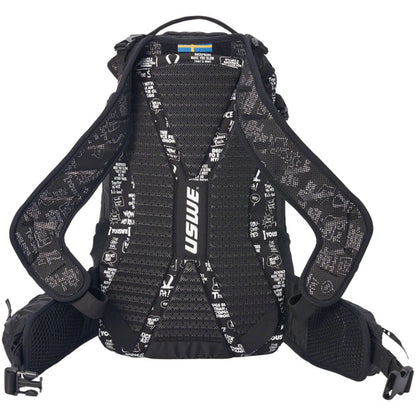 UsWe Shred 16 Hydration Pack - Carbon Black [MPN: 411V-2162701]_1294792