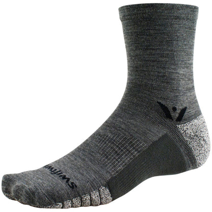 Swiftwick Flite XT Trail Five Socks - 5 inch_1357843