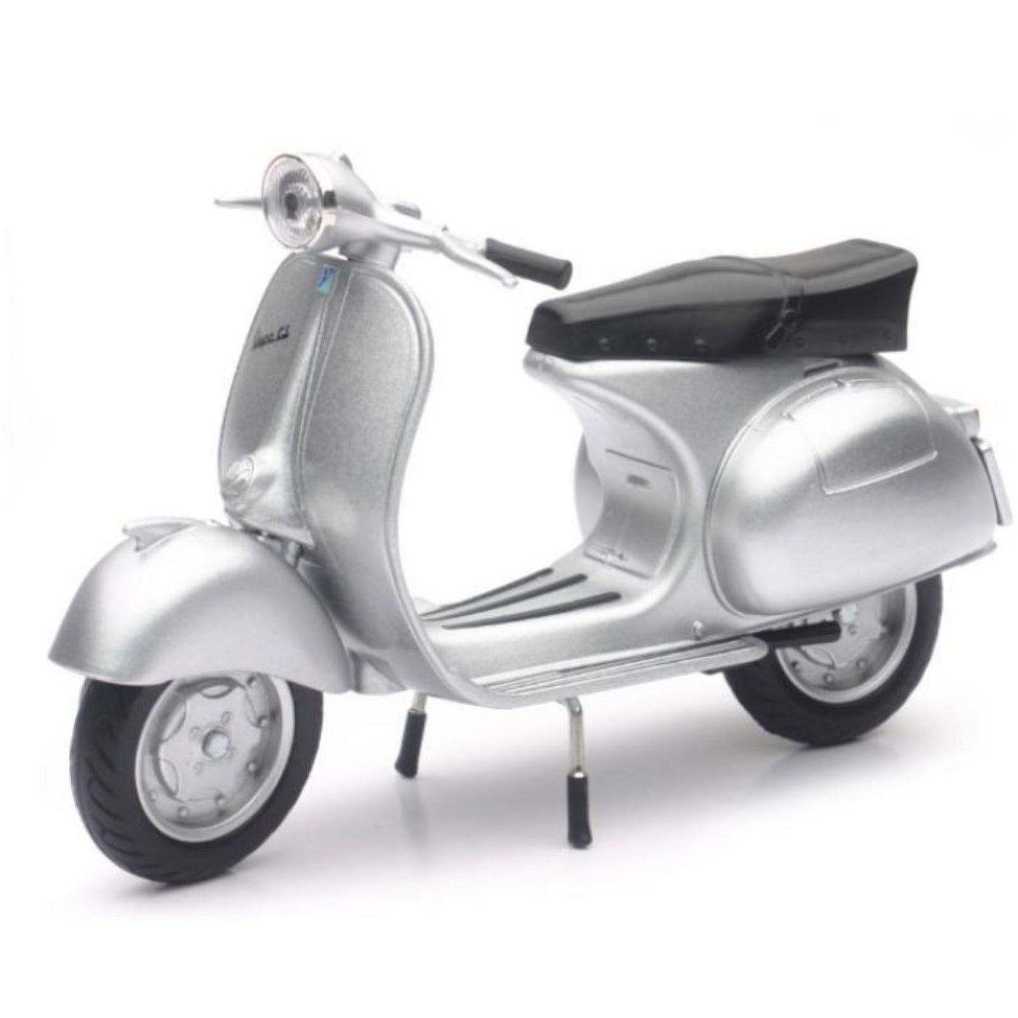 New-Ray Toys Vespa 150 GS - Metallic Silver - Scale 1:12 [MPN: 57863]_1369952