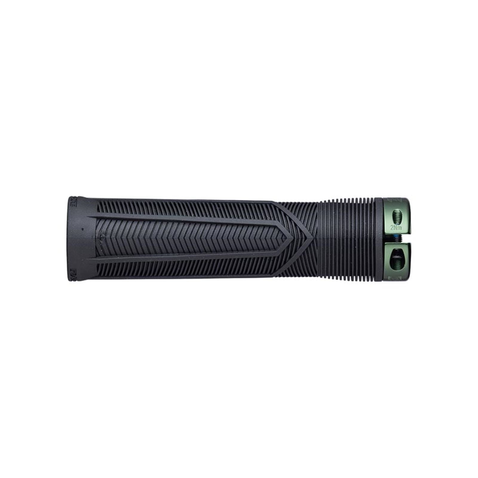 Race Face Chester Grips - Lock-On, Black/Green, 31mm [MPN: 948-00-001-09]_1385856