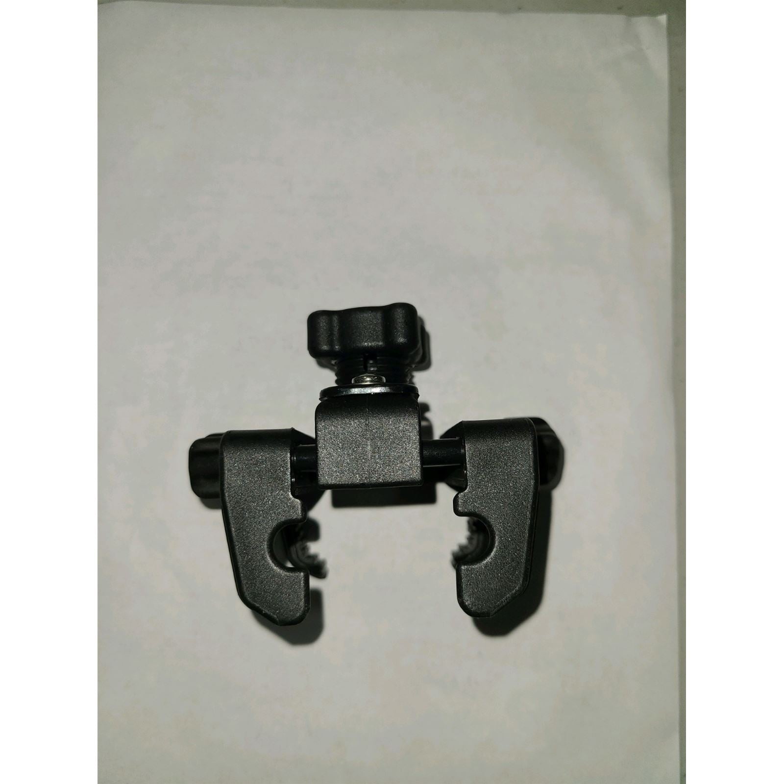 Harley Davidson Universal Handlebar Mount Phone Carrier - Multi-Fit [MPN: 76000549]_1393247