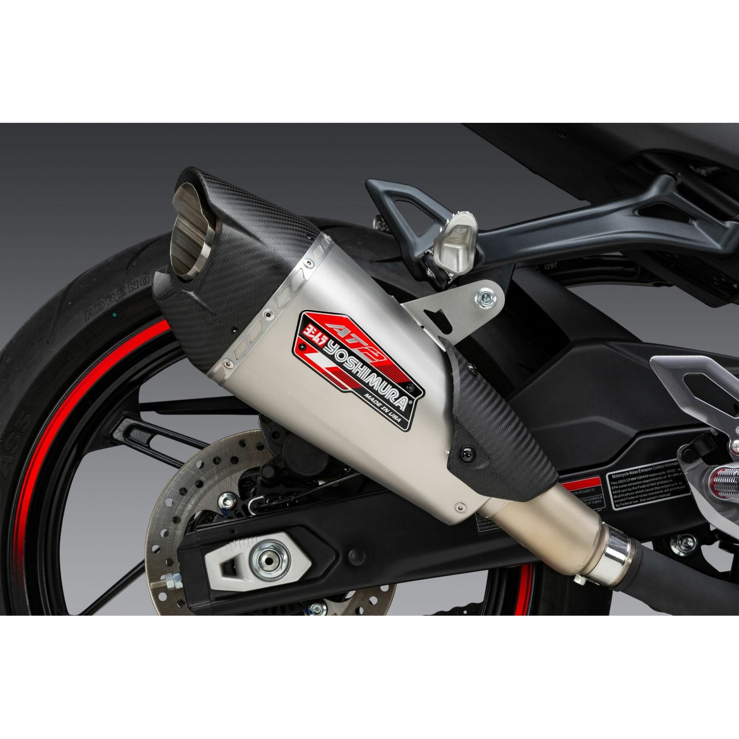 Yoshimura Exhaust Street AT2 Slip-On SS/SS/CF 19450BP520_1401450