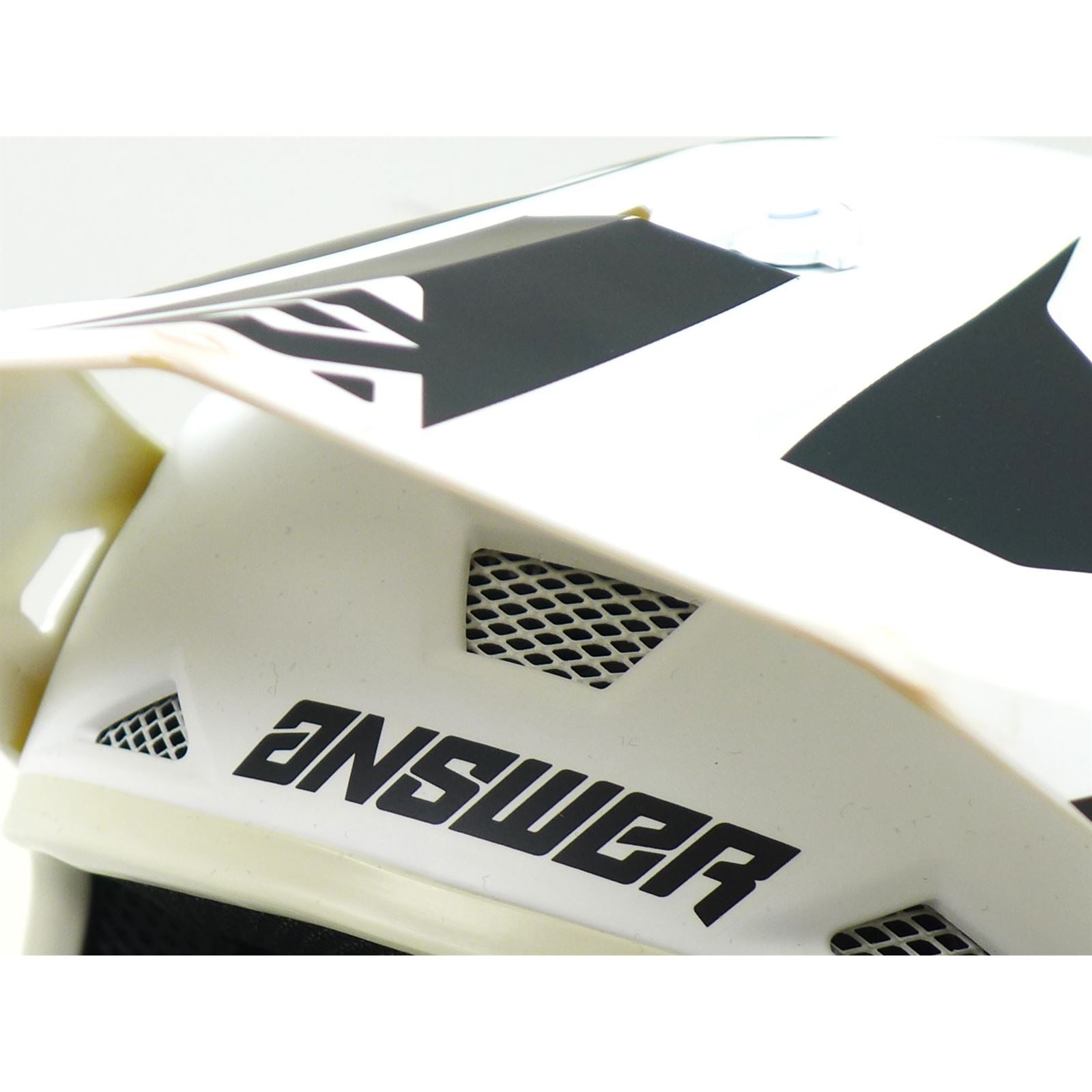 Answer A23 AR1 V2 Bold Helmet - White/Black - Youth Medium OPEN BOX 447755_1440842