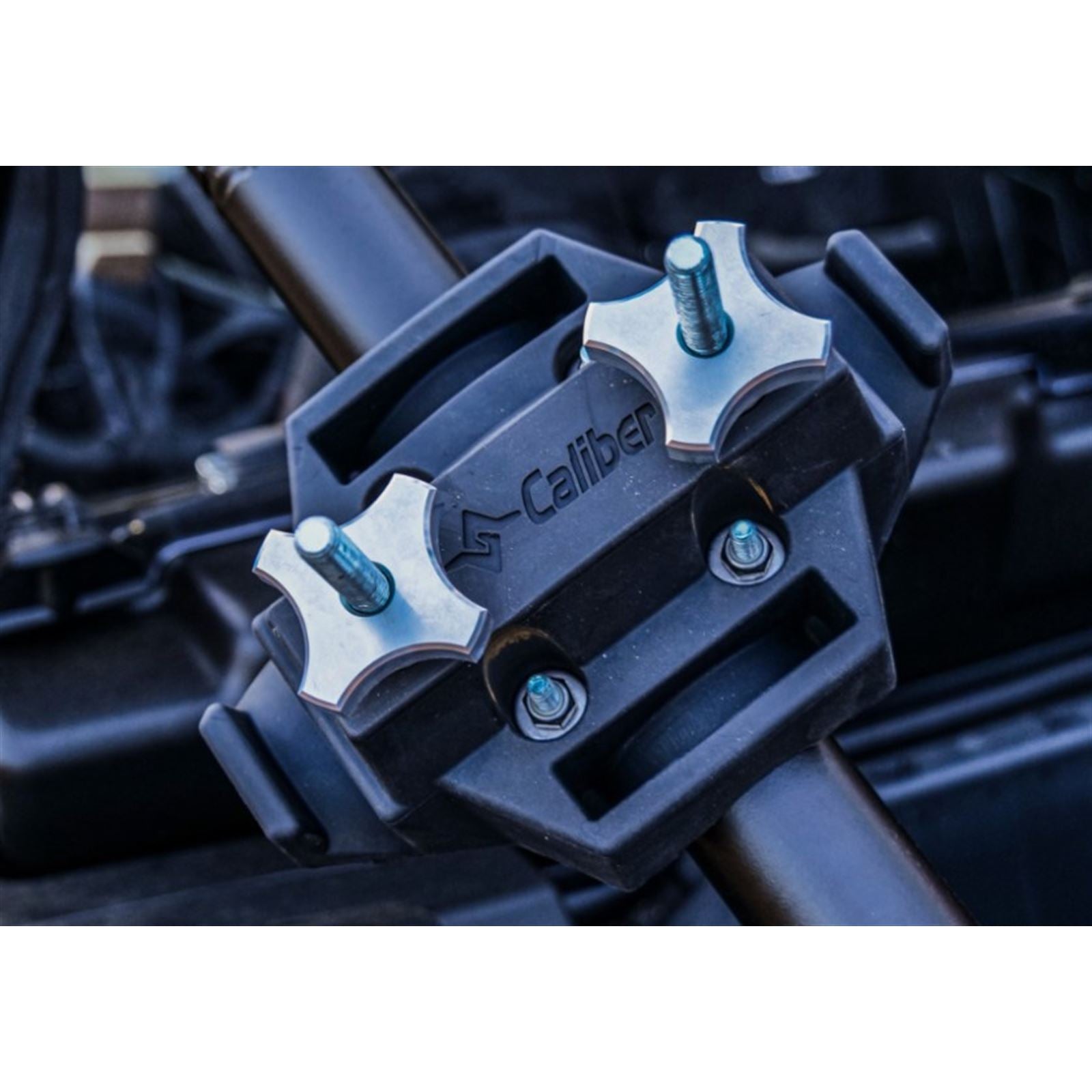 Caliber XTrax Recovery Board Mount Kit 13569_1551437