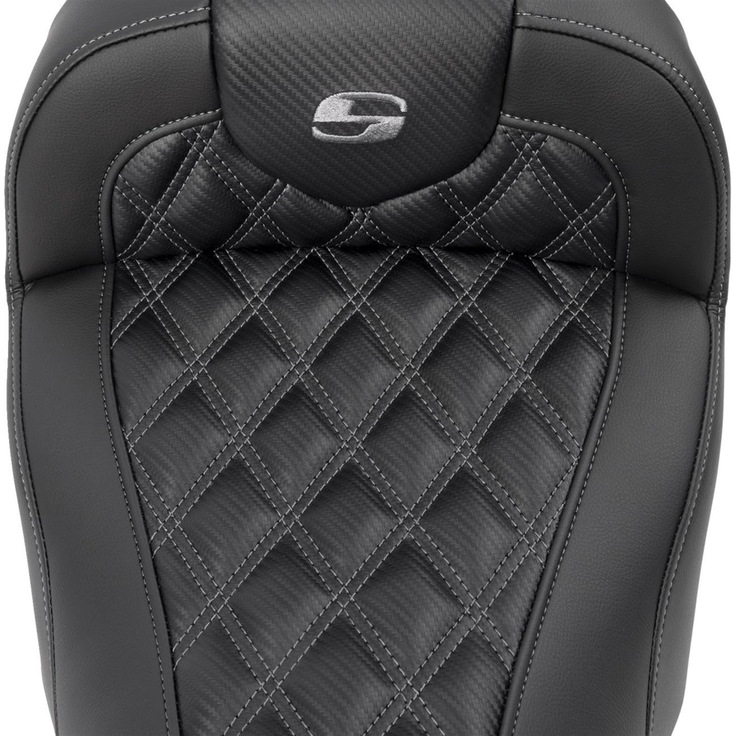 Saddlemen RoadSofa™ Seat - Carbon Fiber - Gray Stitch - FLTR/FLHX '23-'24 823-07-20602_1523843