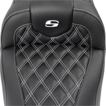 Saddlemen RoadSofa™ Seat - Carbon Fiber - White Stitch - FLTR/FLHX '23-'24 823-07-20606_1523829