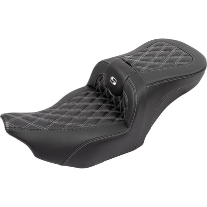 Saddlemen RoadSofa™ Seat - w/Backrest - Carbon Fiber - Lattice/Silver Stitch 823-07-206B5_1523879