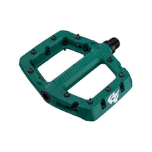 Race Face Chester Small Platform Pedals Spindle: Cr-Mo 9/16'' Green [MPN: PD24COMPSGRN]_1489697
