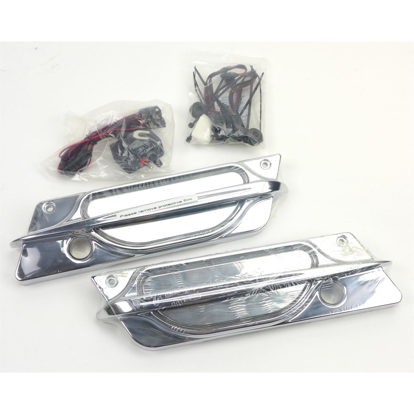 Kuryakyn Infinity Saddlebag Latches for Harley Davidson Touring 1568_1509231