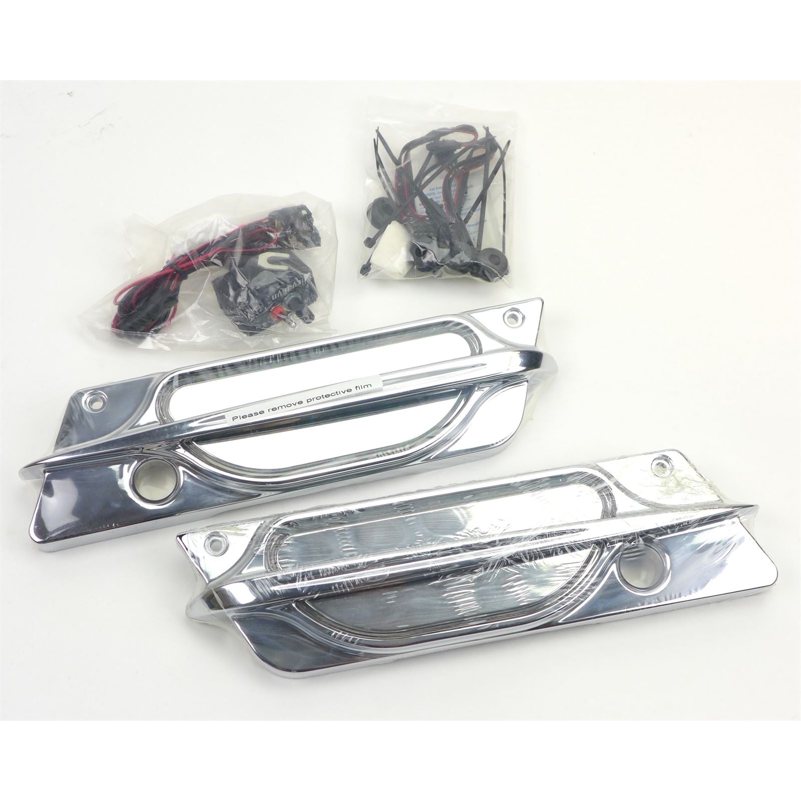 Kuryakyn Infinity Saddlebag Latches for Harley Davidson Touring 1568_1509231