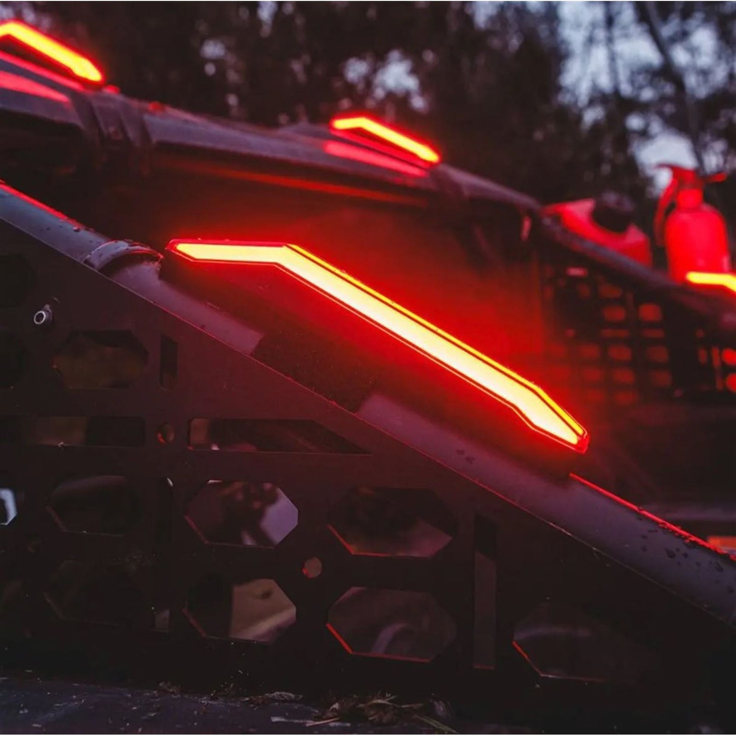 Ravek Running/Brake Light - Red for Polaris RZR XP 64-315_1525193