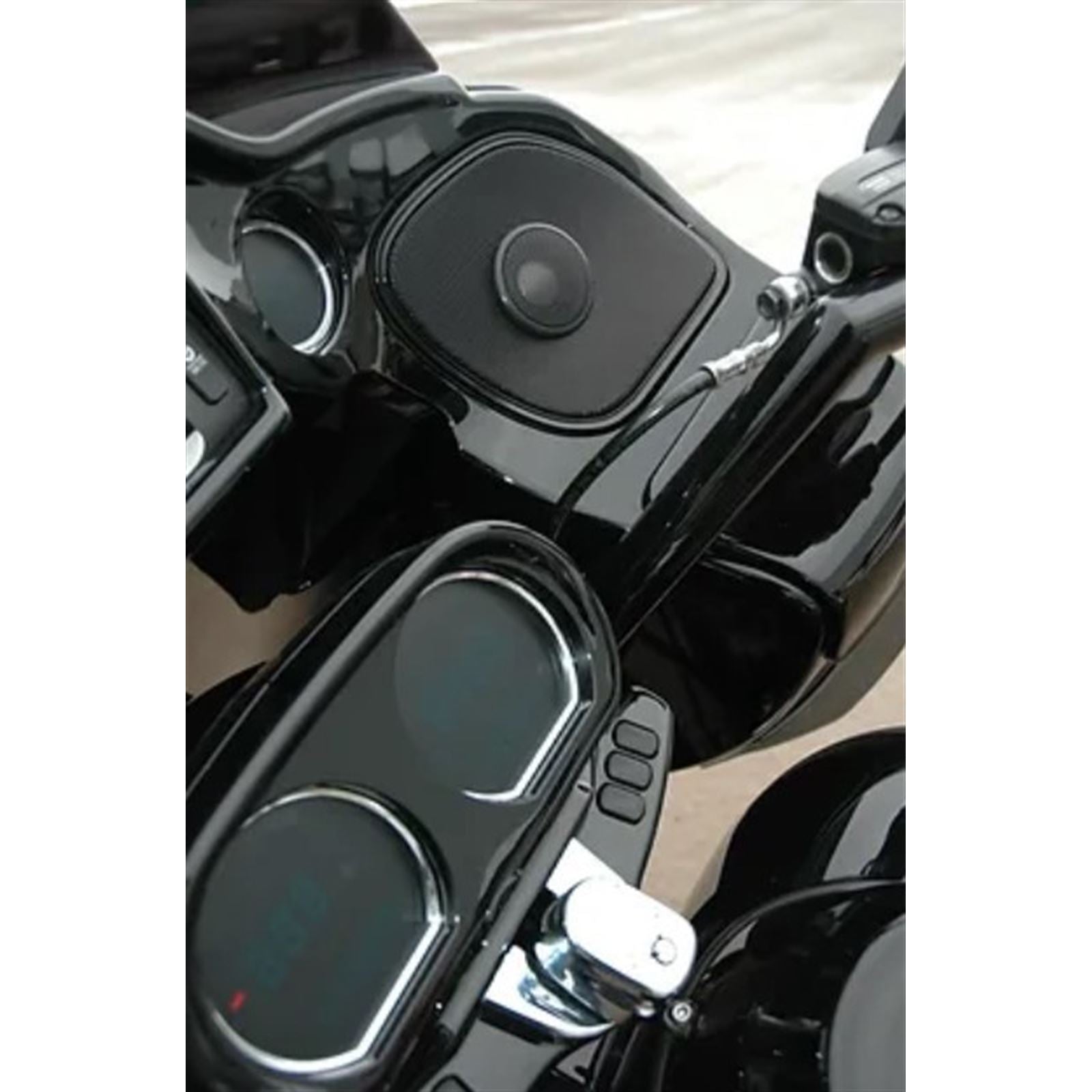 Hogtunes Amplifier/Speaker Kit - 800 W with Cut in Lid Adaptors WBA RETRO 800.RG_1512203