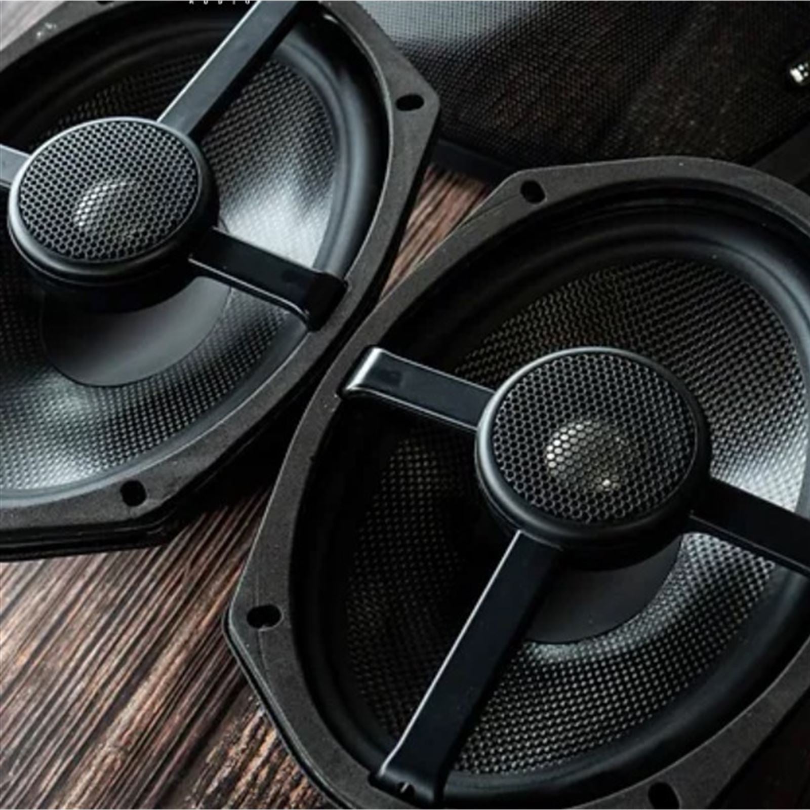 Hogtunes Amplifier/Speaker Kit - Fairing Saddlebag Cut In Lid Adaptors WBA RETRO 800.4SG_1512196
