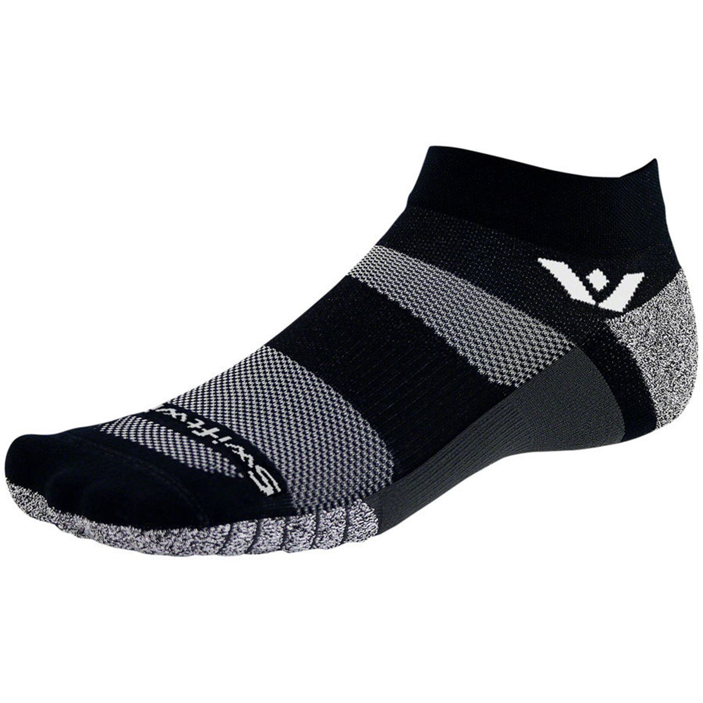 Swiftwick Flite XT Ankle Socks - Black_1931466