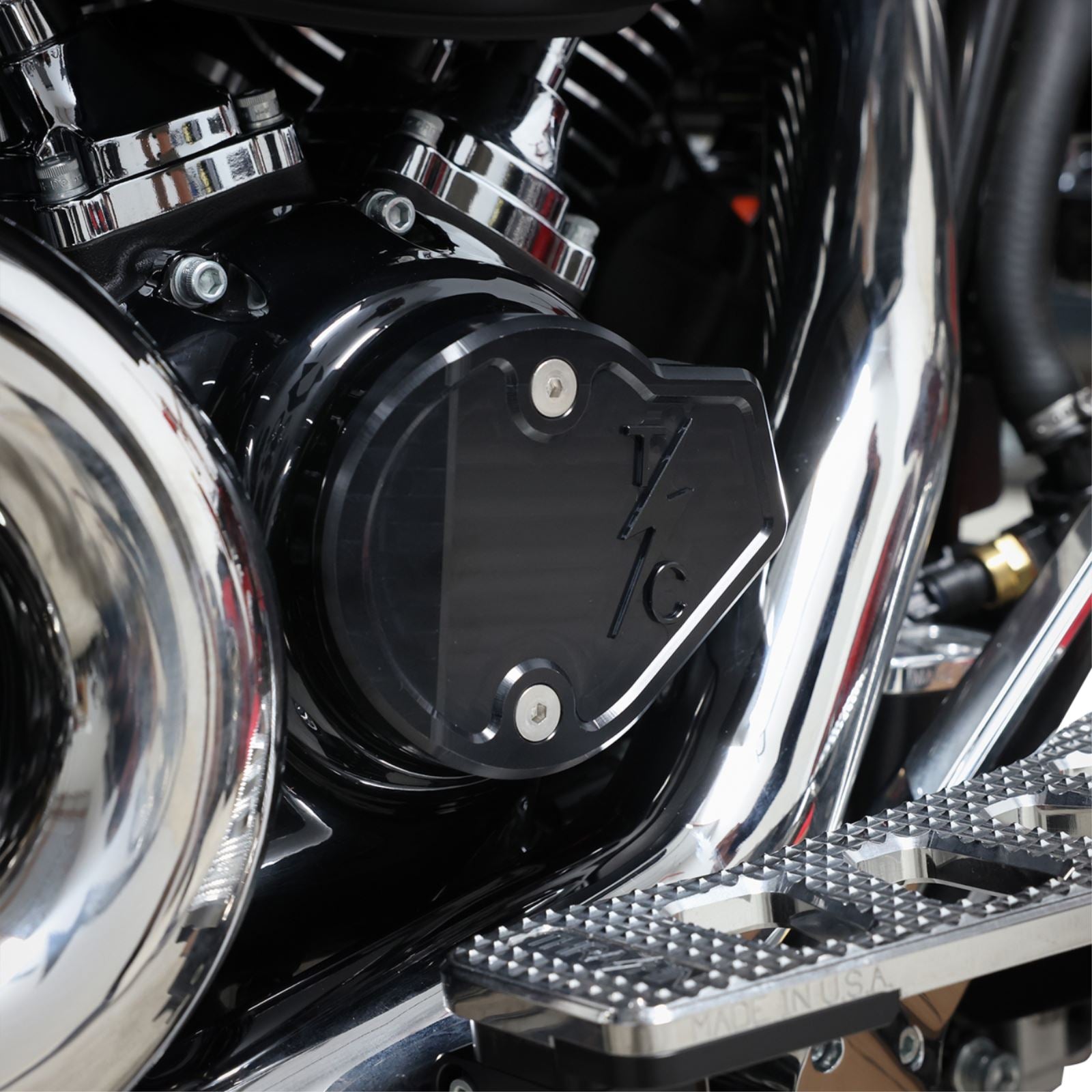 Thrashin Supply Company Cam Cover - Gen 2 - Smooth - Black - M8 [MPN: TSC-3028-1]_1535183