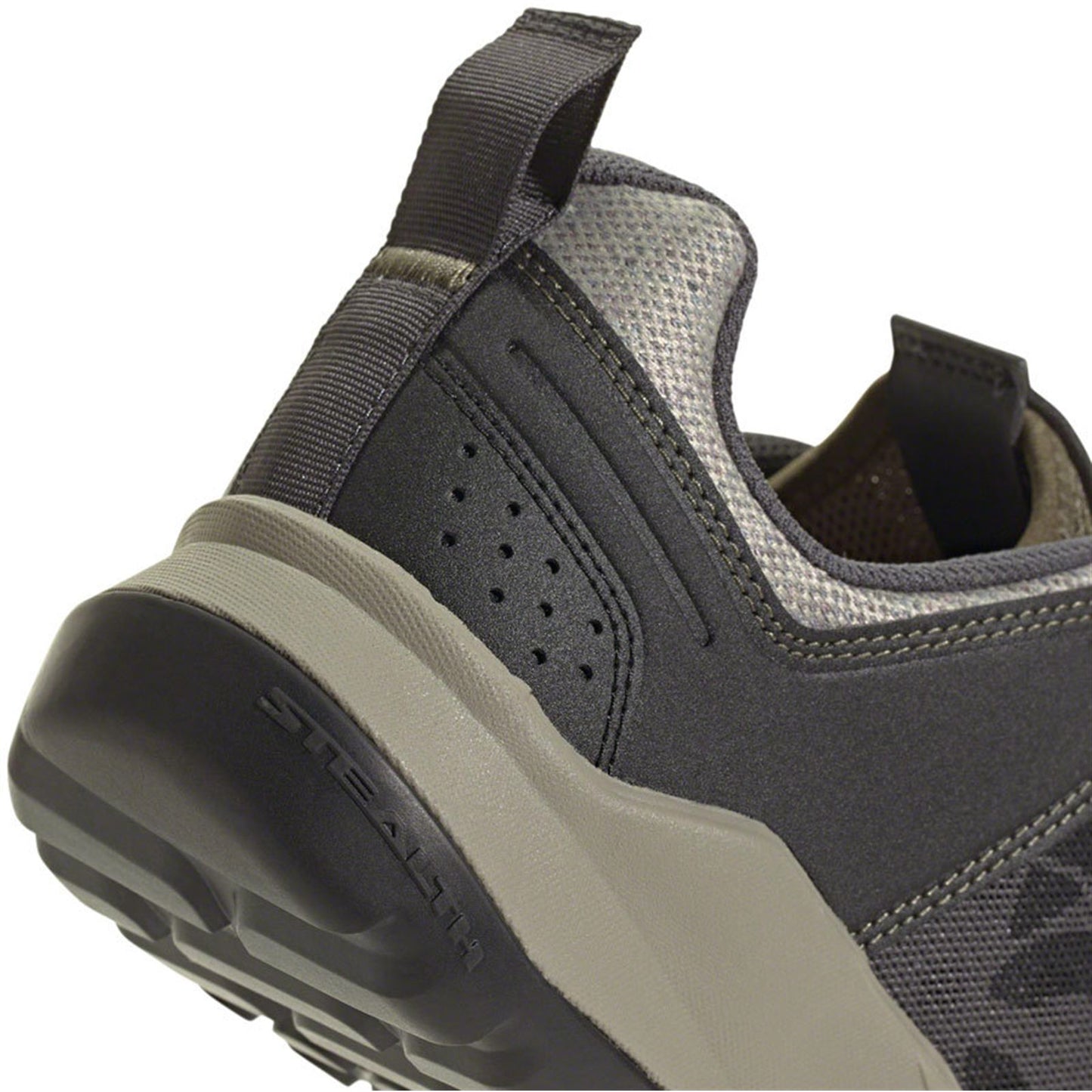 Five Ten Trailcross XT Flat Men's Shoes Gray Six/Core Black/Olive Strata_1927928