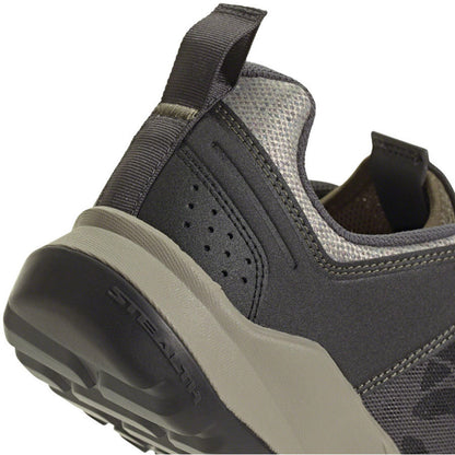 Five Ten Trailcross XT Flat Men's Shoes Gray Six/Core Black/Olive Strata_1927928