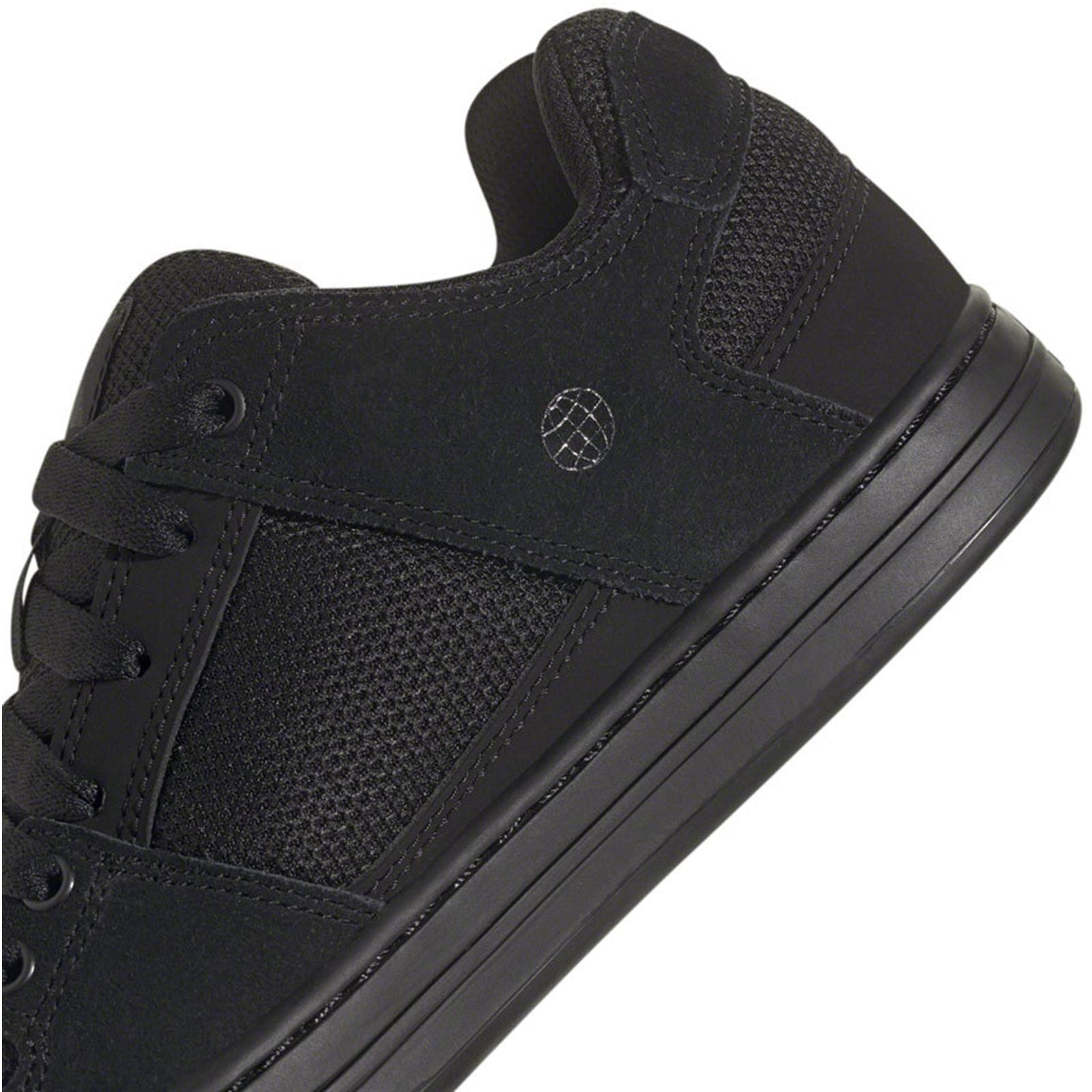 Five Ten Freerider Flat Women's Shoes Core Black/Core Black/Gray Six - 5 [MPN: HQ2101-5]_1926976