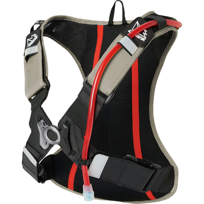 UsWe Outlander Hydration Pack - 4/Liter - Sand [MPN: 204077021]_1547777