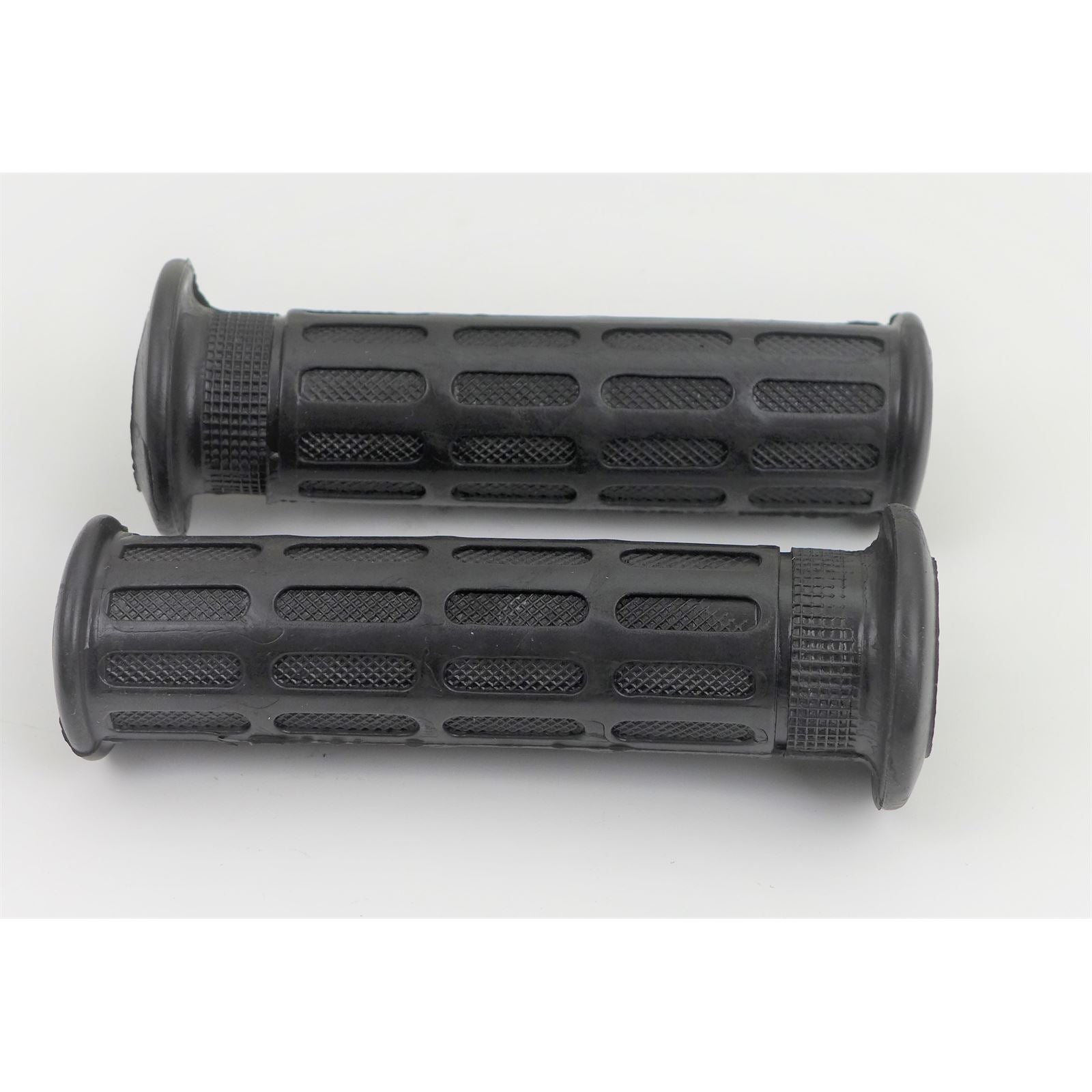 2FastMoto 7/8" Grips Tacky Anti-Tear Vibrasonix Fits Most ATV ATC 033-119_943074
