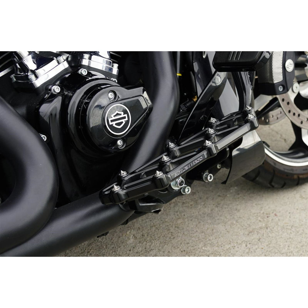 Arlen Ness Diamond Floorboards - Driver - Black [MPN: 410-053]_1743002